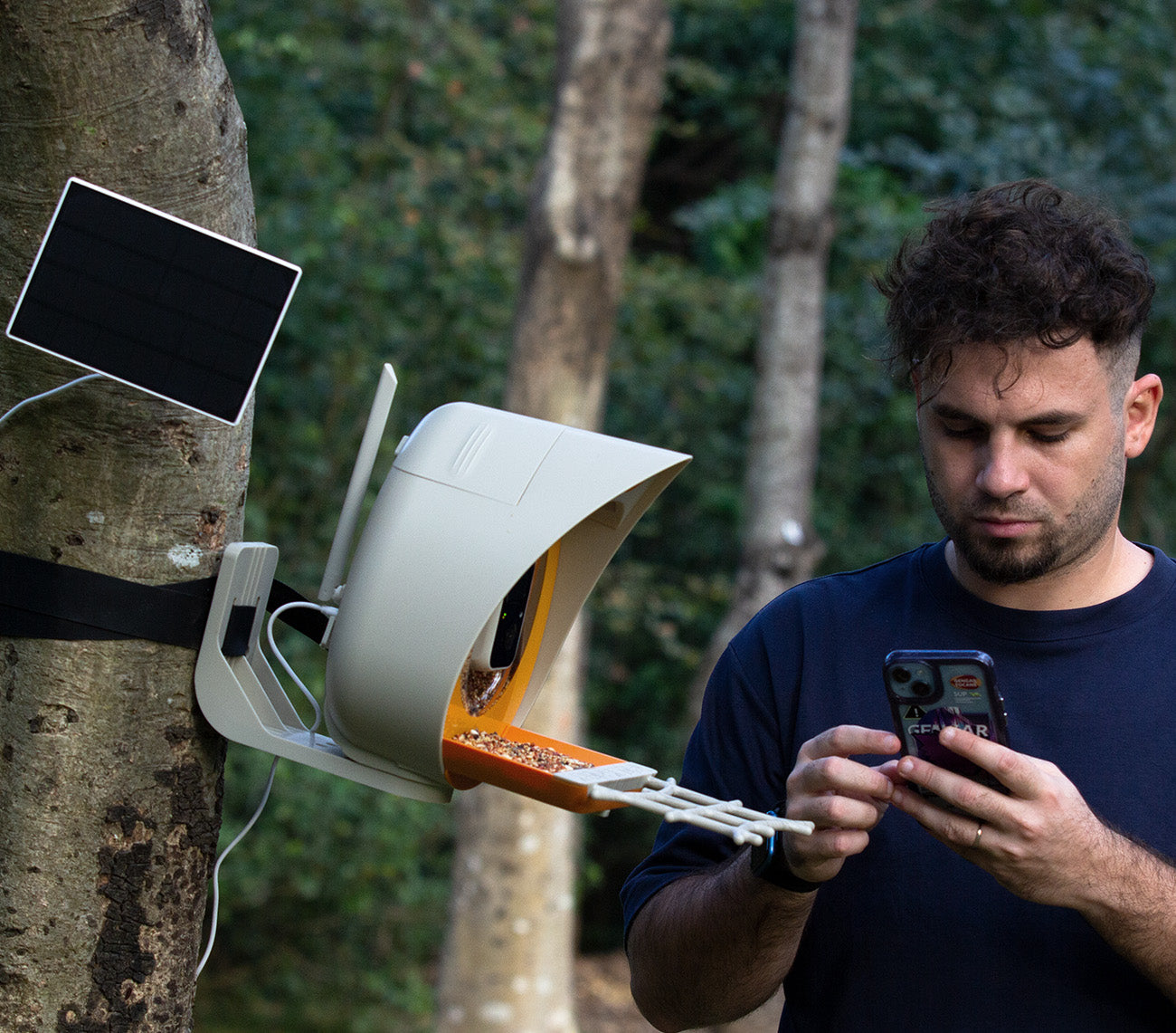 PeckPerk_Smart_Bird_Feeder_Install2